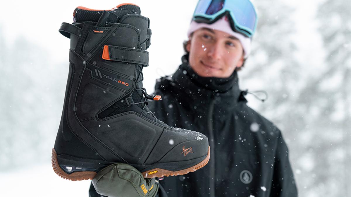 Choosing snowboard boots