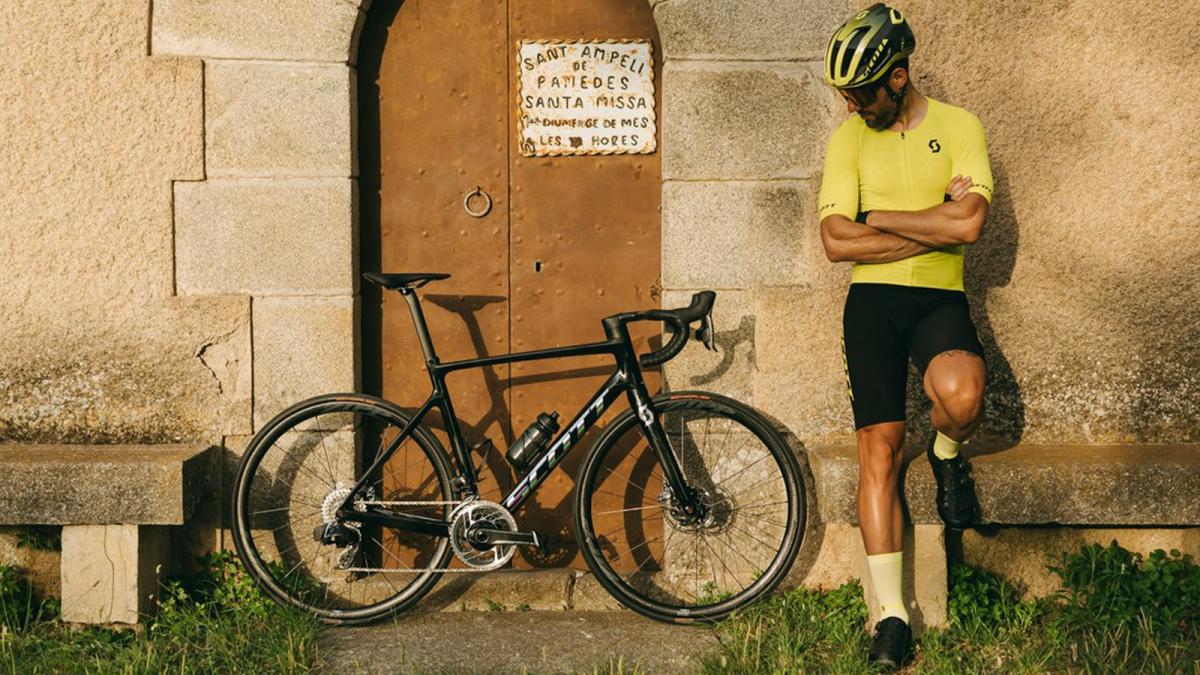 A kerékpár, amely függővé tesz: Scott Addict modellek kedvezményes áron készletről!