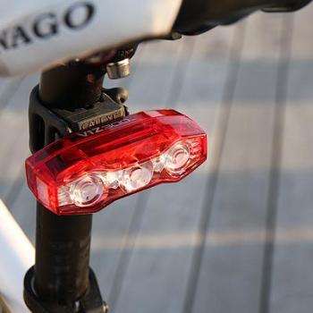 Cateye TL-LD 810 VIZ300 led rear light 3.Image