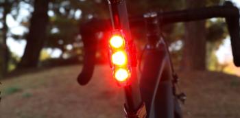 Cateye TL-LD 820 VIZ450 LED rear light 9.Image