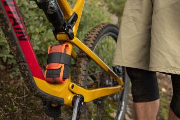 Dakine Gripper saddle bag 5.Image