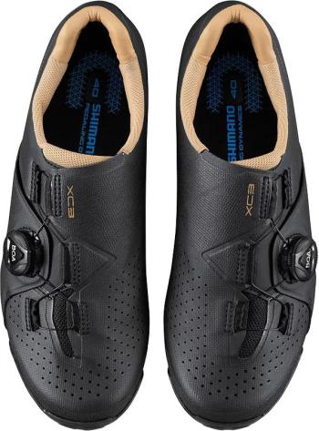 Shimano XC300W bike shoes 2.Image