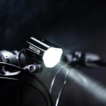 Lezyne Classic eBike E500 első lámpa 4.Kép