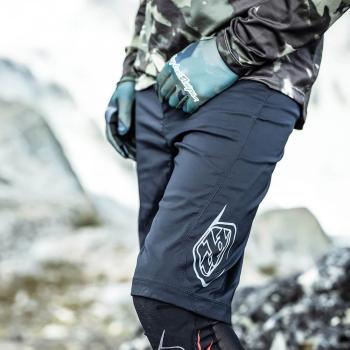 Troy Lee Designs Flowline Camo Woodland rövidnadrág 3.Kép