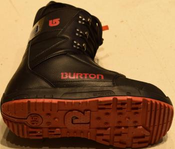 Burton Progression MNS Rental snowboard boots 2.Image