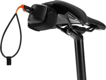 Cube Acid Mountain Explorer towing system 4.Image