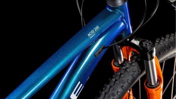 Cube Acid 260 Disc Actionteam bike 2.Image