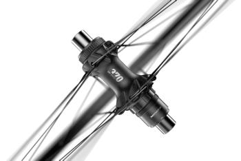 DT Swiss G1800 Spline DB 25 Disc Shimano Ratchet kerék szett 8.Kép