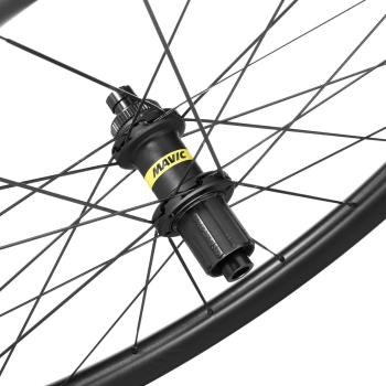 Mavic Cosmic SL 45 Disc Shimano HG wheel set 10.Image