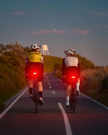 Knog Blinder Link Rack Mount hátsó lámpa 9.Kép