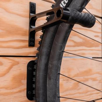 Lezyne CNC Alloy Wheel Hook akasztó 7.Kép