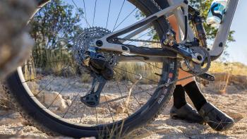 Shimano XTR Di2 M9250 SGS DM rear derailleur 12.Image