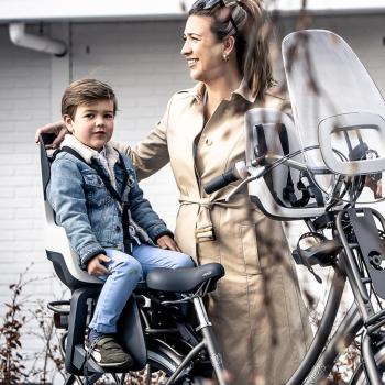Bobike Go Maxi dönthető hátsó gyerekülés csomagtartóra 8.Kép