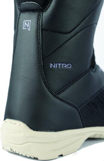 Nitro Flora Boa snowboard boots 8.Image