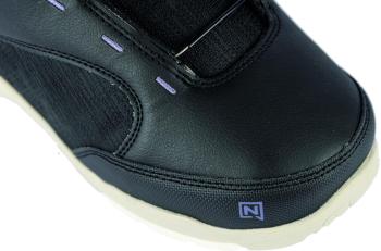 Nitro Flora Boa snowboard boots 9.Image