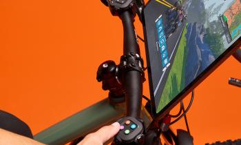 Elite Rivo Interactive  ZWIFT+COG wattmérős edzőgörgő+keréktartó 15.Kép
