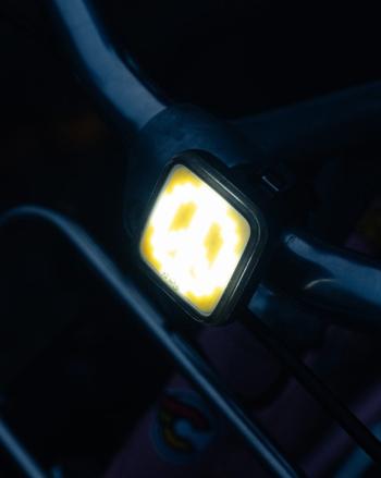 Knog Blinder Square front light 5.Image