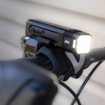 Knog Blinder Pro 1000 USB front light 8.Image