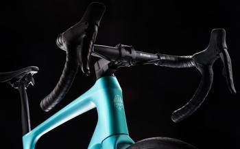 Bianchi Infinito 105 Di2 kerékpár 2.Kép