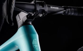 Bianchi Infinito 105 Di2 kerékpár 3.Kép