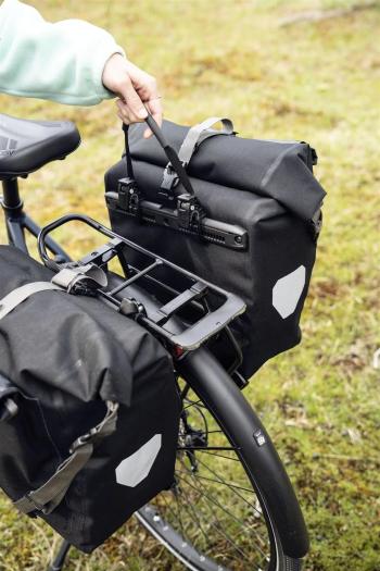 Ortlieb Back-Roller Plus Urban 20+3L rear pannier bag 12.Image