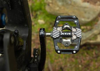 Shimano XTR M9220 SPD pedál 7.Kép